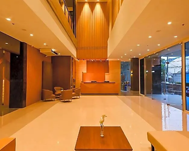 Hotel The Tribute Manila
